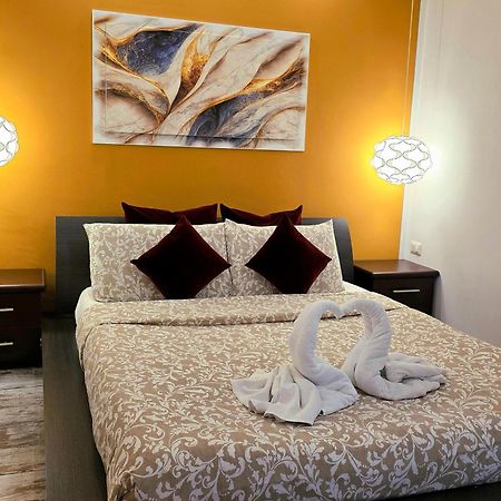 Appia Avenue 639 Hotel Рим Екстериор снимка