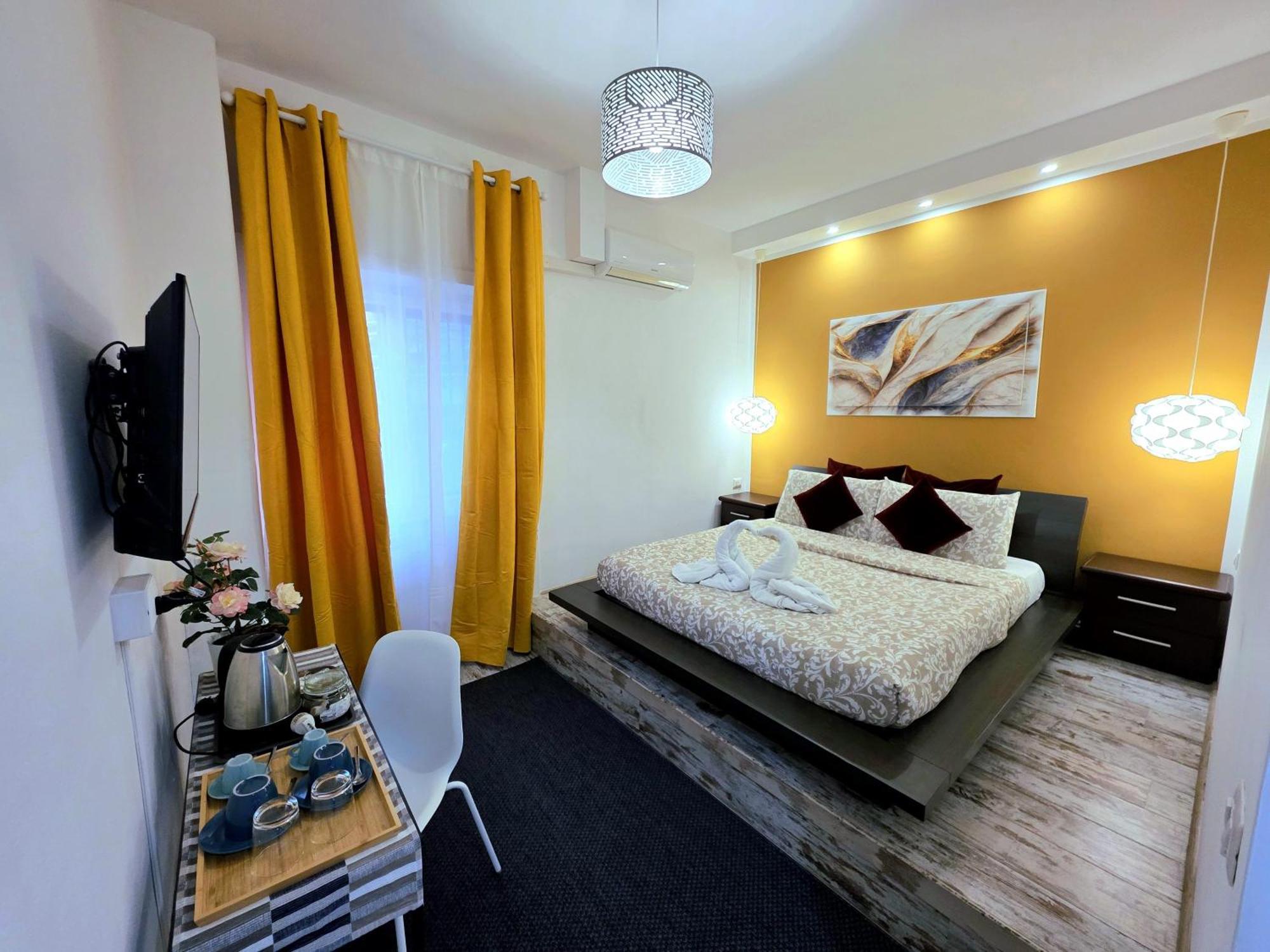 Appia Avenue 639 Hotel Рим Екстериор снимка