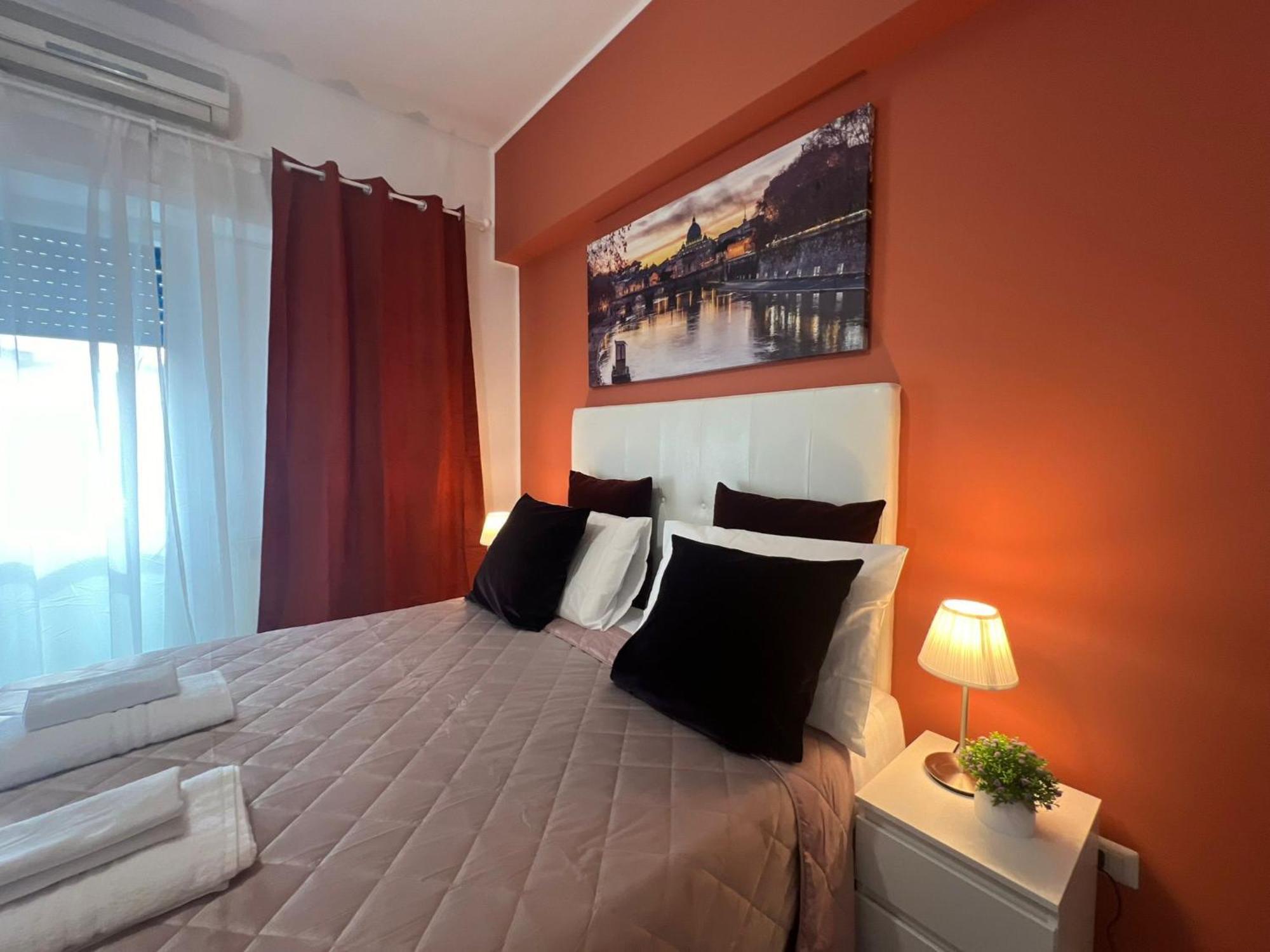 Appia Avenue 639 Hotel Рим Екстериор снимка