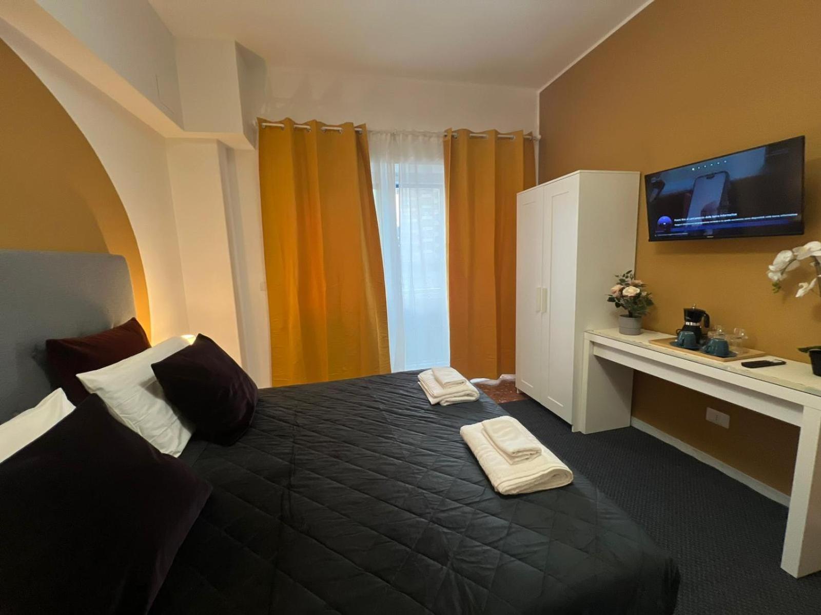 Appia Avenue 639 Hotel Рим Екстериор снимка